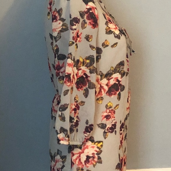 🌸3/$15 Princess Vera Wang Crepe Tunic - Picture 10 of 10